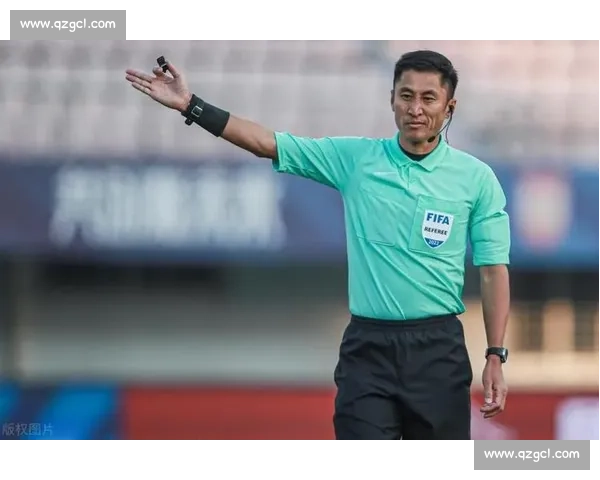 马宁世俱杯晒照执法引热议 硬刚弗拉门戈教练组成焦点